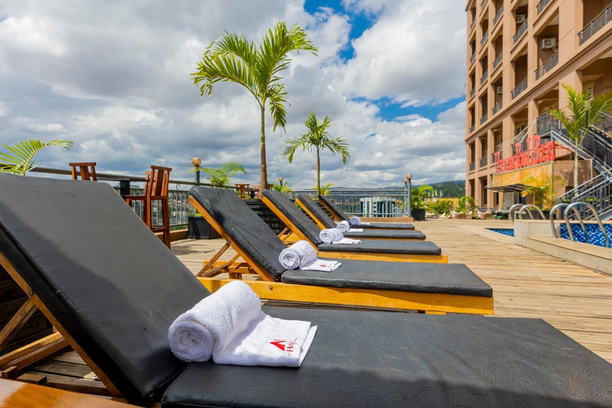 M hotel Kigali Buitenkant foto