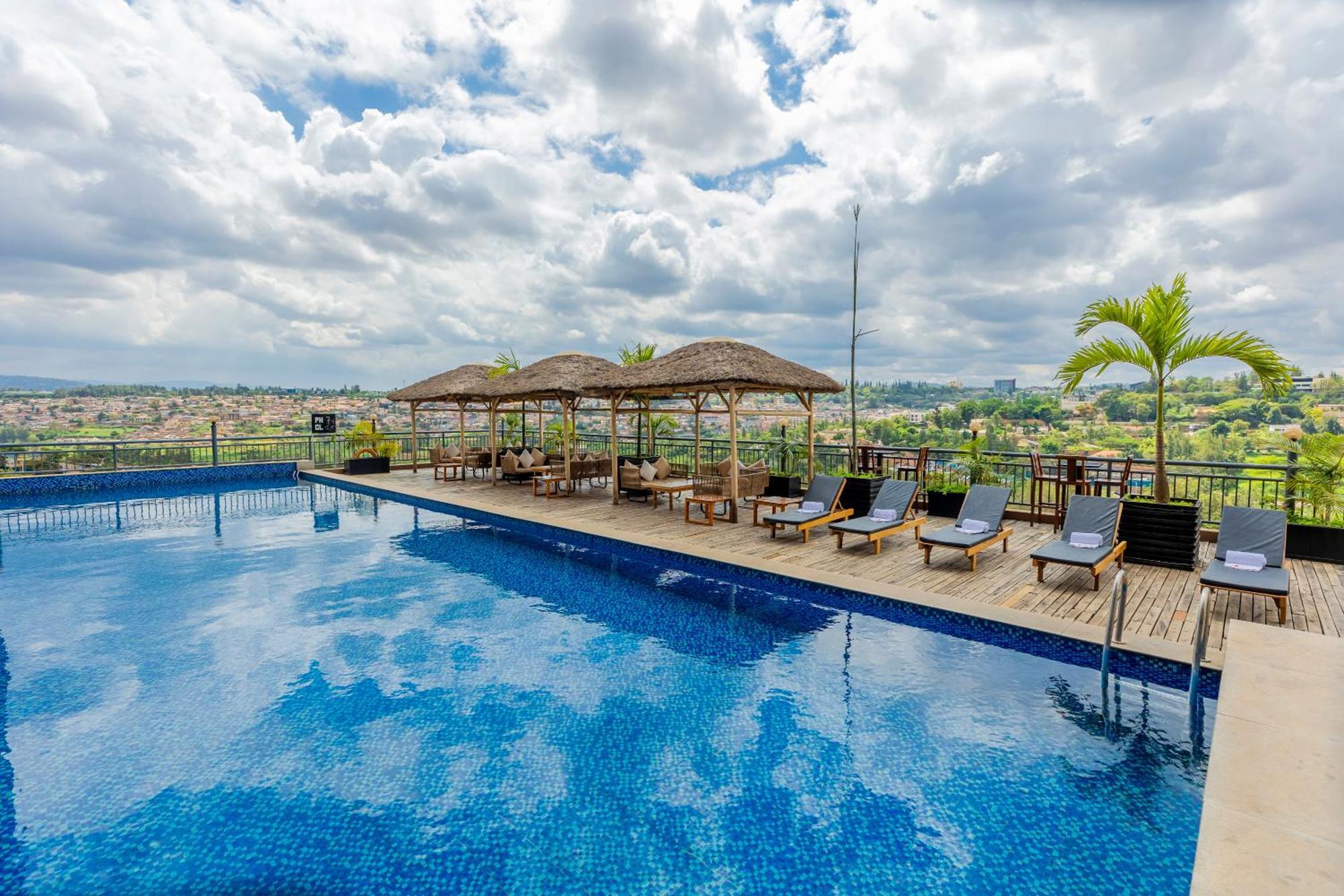M hotel Kigali Buitenkant foto